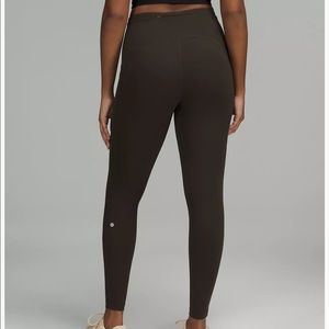 Lululemon Speed Up 7/8 Tight in dark green Size 8 Womens. Excellent condition!!